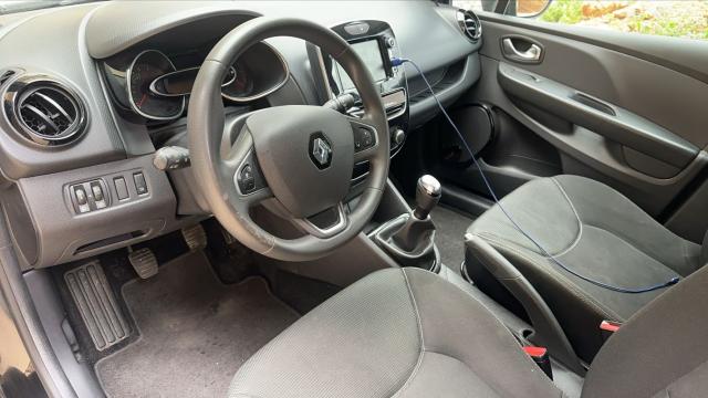 Renault Clio image 8