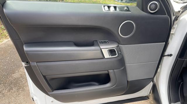 Land Rover Range Rover image 5