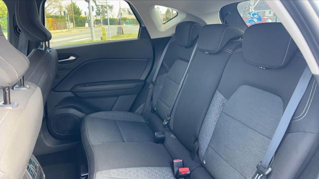 Renault Captur image 6