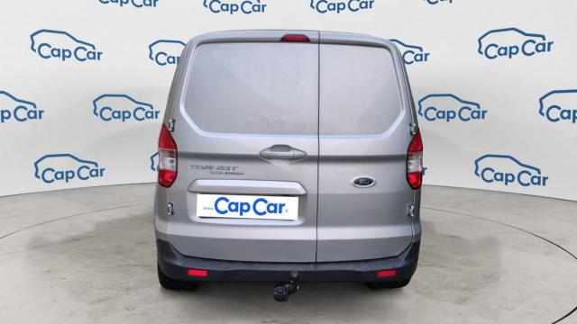 Ford Transit Courier image 9