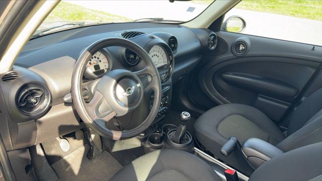 Mini Countryman image 8