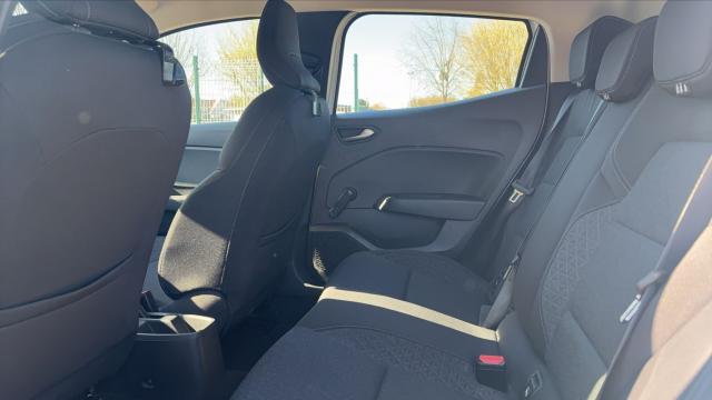 Renault Clio image 7