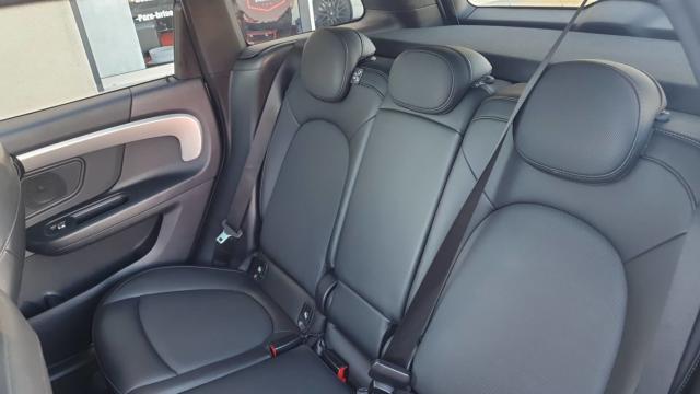 Mini Countryman image 7