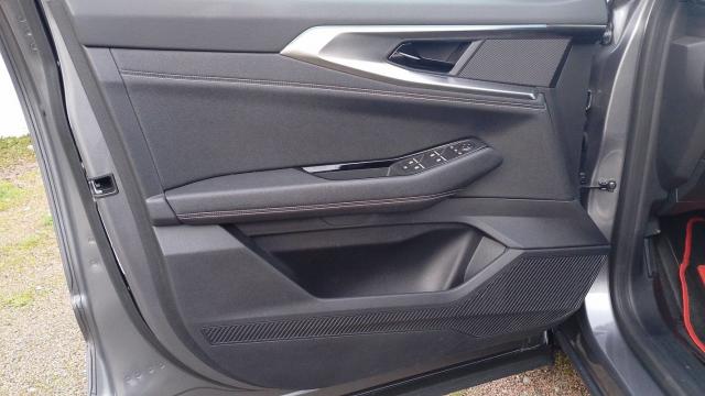 Renault Austral image 8