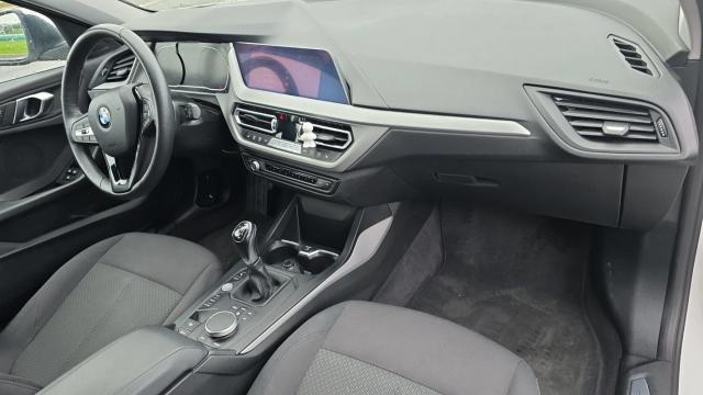 Bmw Série 1 image 8