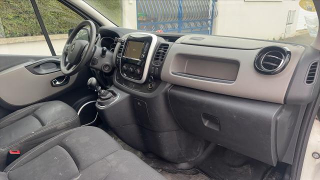 Renault Trafic image 1