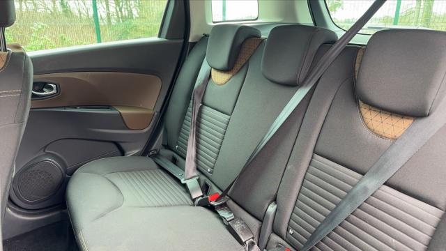 Renault Clio image 6