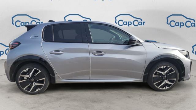 Peugeot 208 image 7
