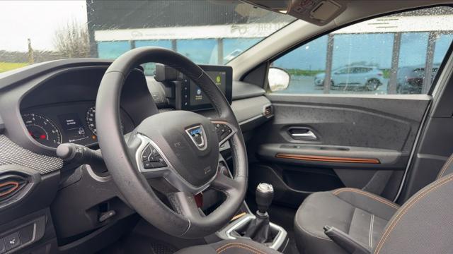 Dacia Sandero image 1