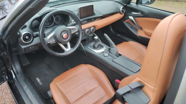 Fiat 124 Spider image 4