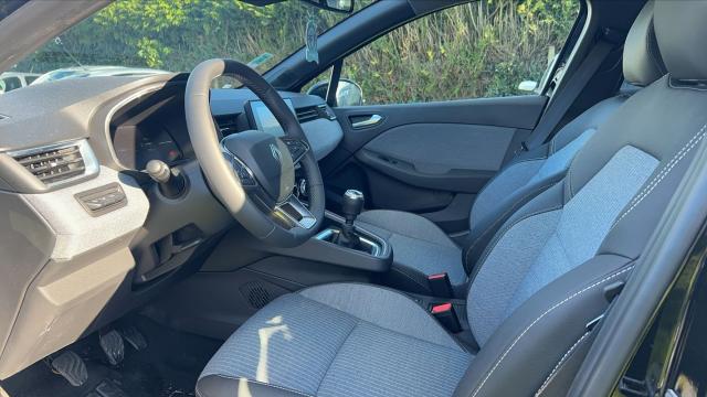 Renault Clio image 1