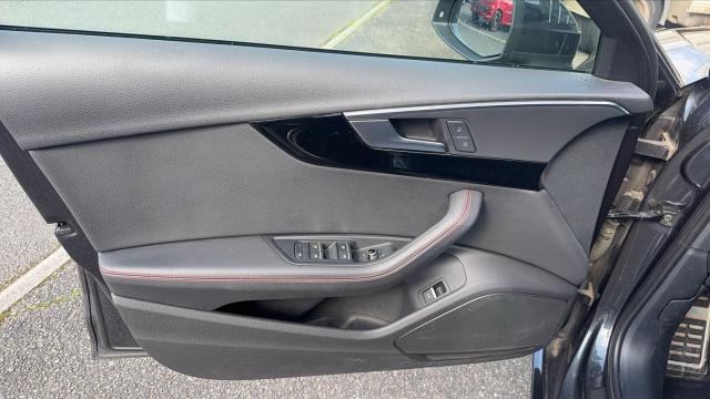 Audi A4 Avant image 6