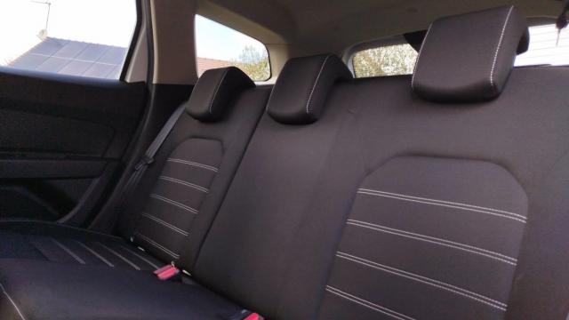 Dacia Duster image 6