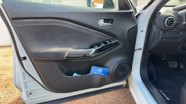 Nissan Juke image 6