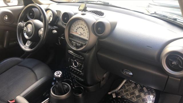 Mini Countryman image 3