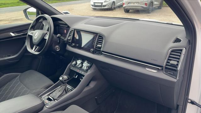 Skoda Karoq image 4