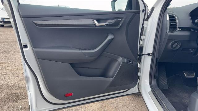 Skoda Karoq image 3