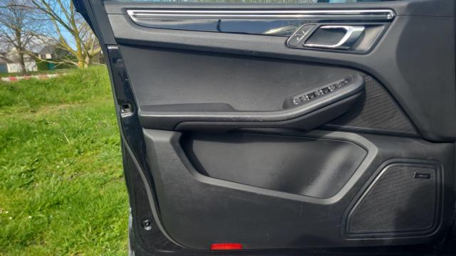 Porsche Macan image 8