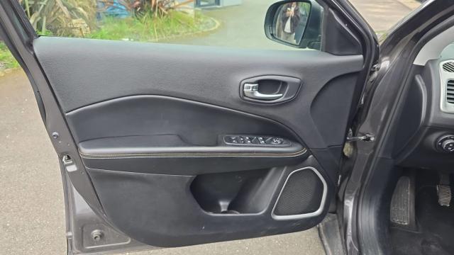 Jeep Compass image 1