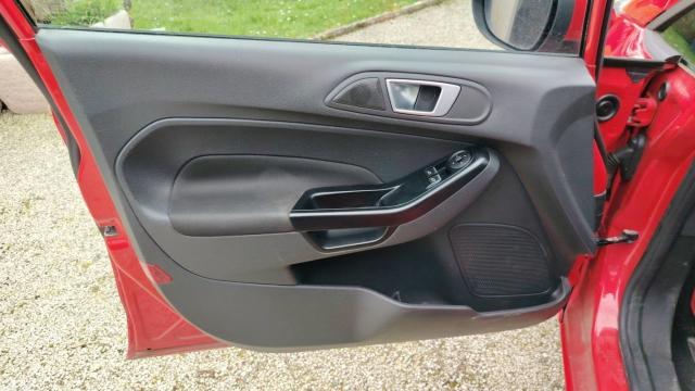 Ford Fiesta image 7