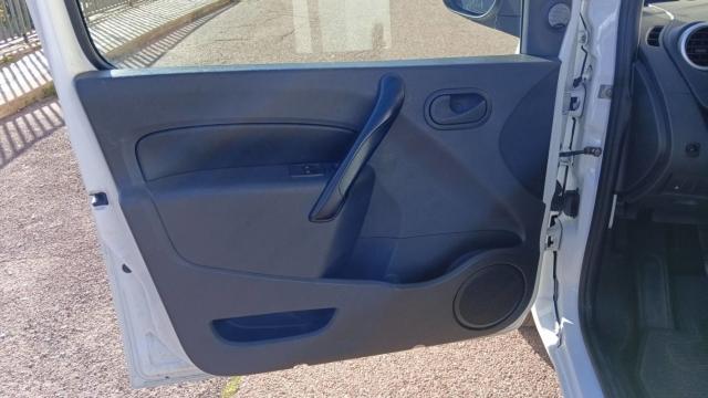 Renault Kangoo image 5