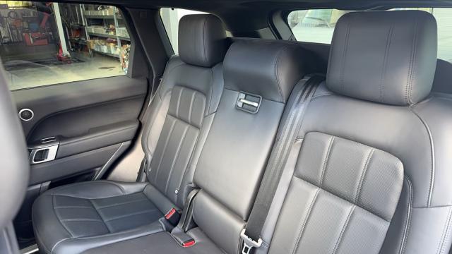 Land Rover Range Rover Sport image 2