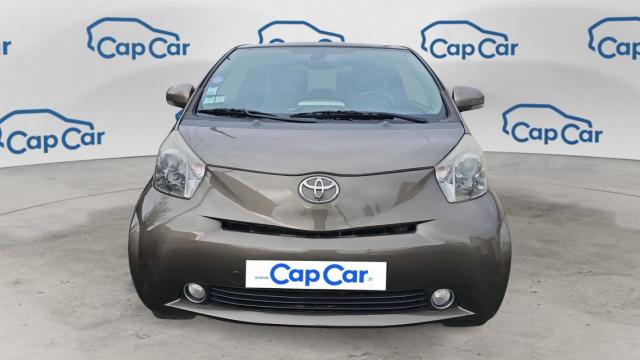 Toyota Iq image 1