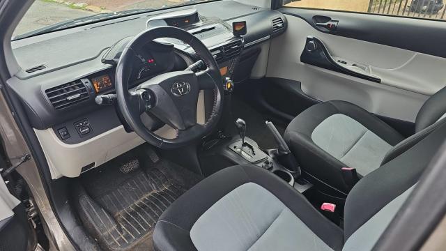 Toyota Iq image 3