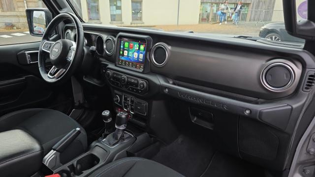 Jeep Wrangler image 7