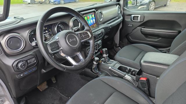 Jeep Wrangler image 2