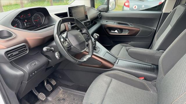 Peugeot Rifter image 3