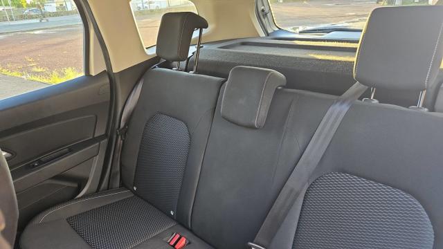 Dacia Duster image 9