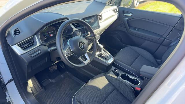 Renault Captur image 1