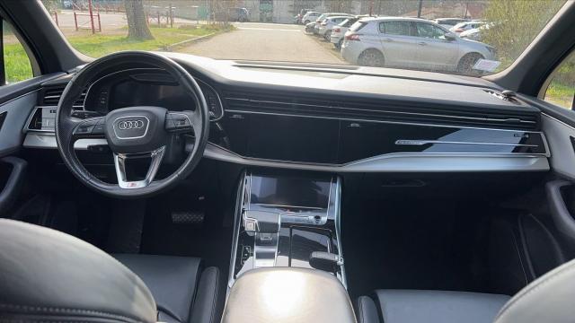 Audi Q7 image 9