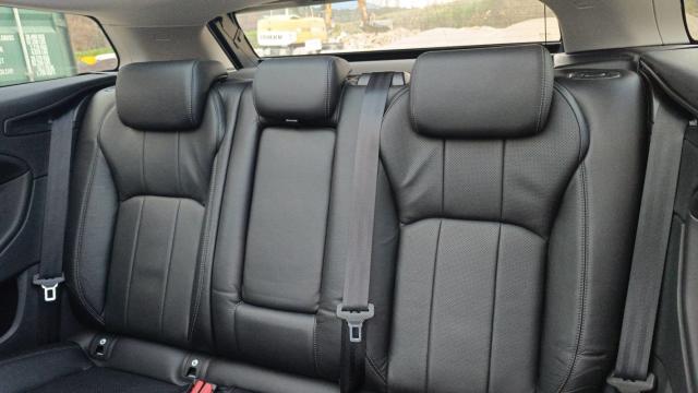 Land Rover Range Rover Evoque image 8