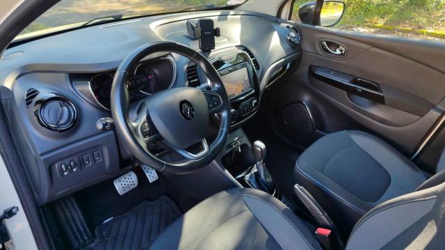Renault Captur image 2