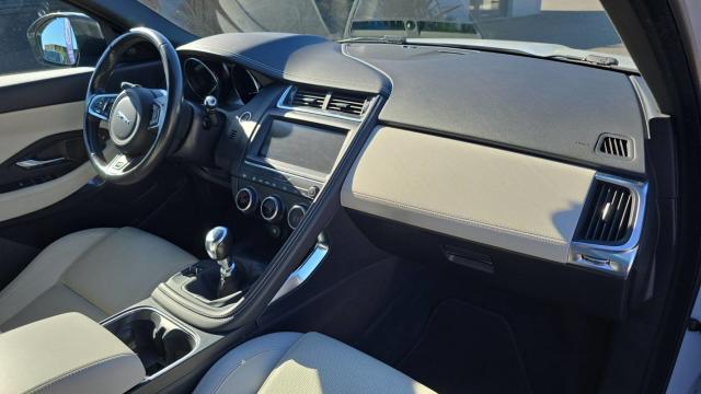 Jaguar E-Pace image 3