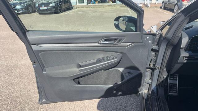 Volkswagen Golf image 2