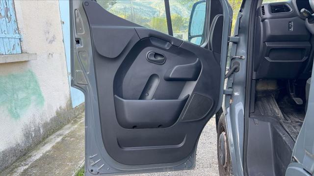 Renault Master image 9