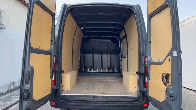 Renault Master image 8