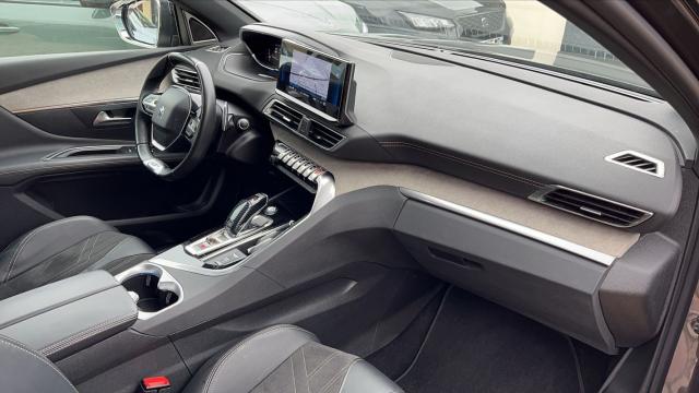 Peugeot 3008 image 7