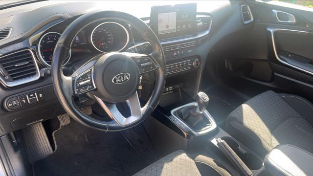 Kia Ceed image 5