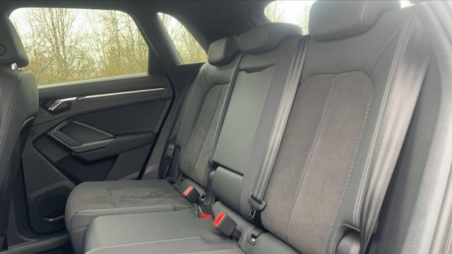 Audi Q3 image 3
