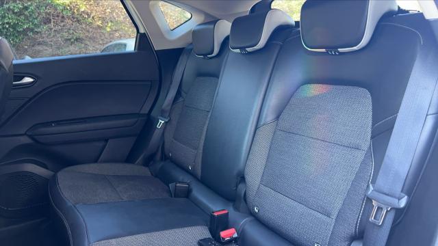 Renault Captur image 8