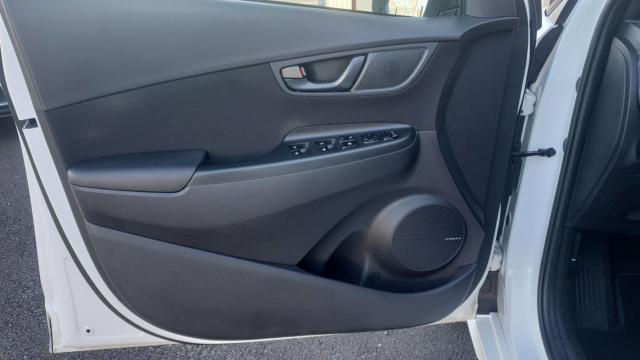 Hyundai Kona image 4