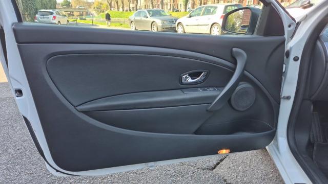 Renault Mégane Coupé image 8