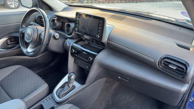 Toyota Yaris Cross image 1