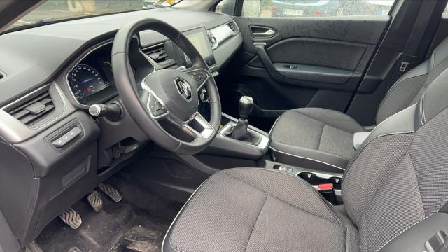 Renault Captur image 2