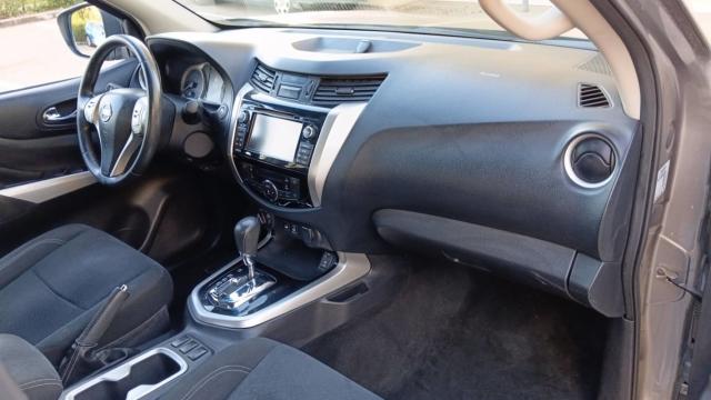 Nissan Navara image 8