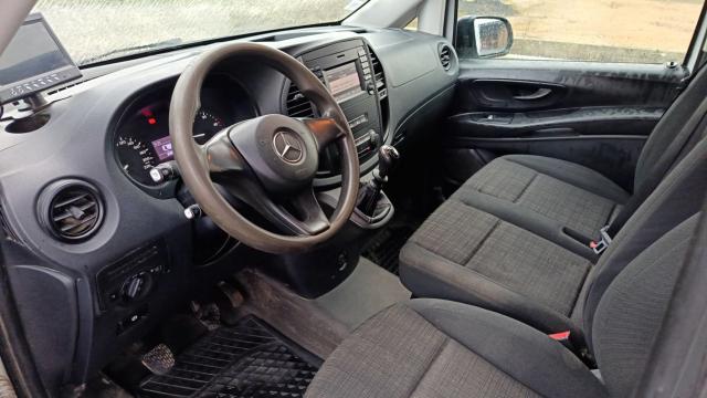 Mercedes Benz Vito image 8